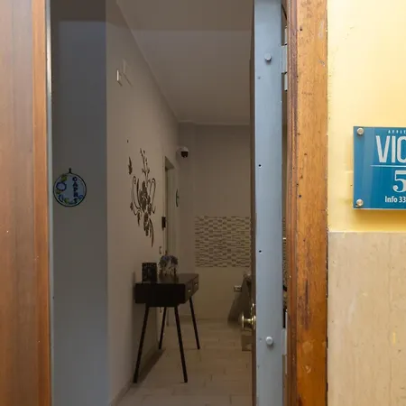 Vicolo 55 نابولي